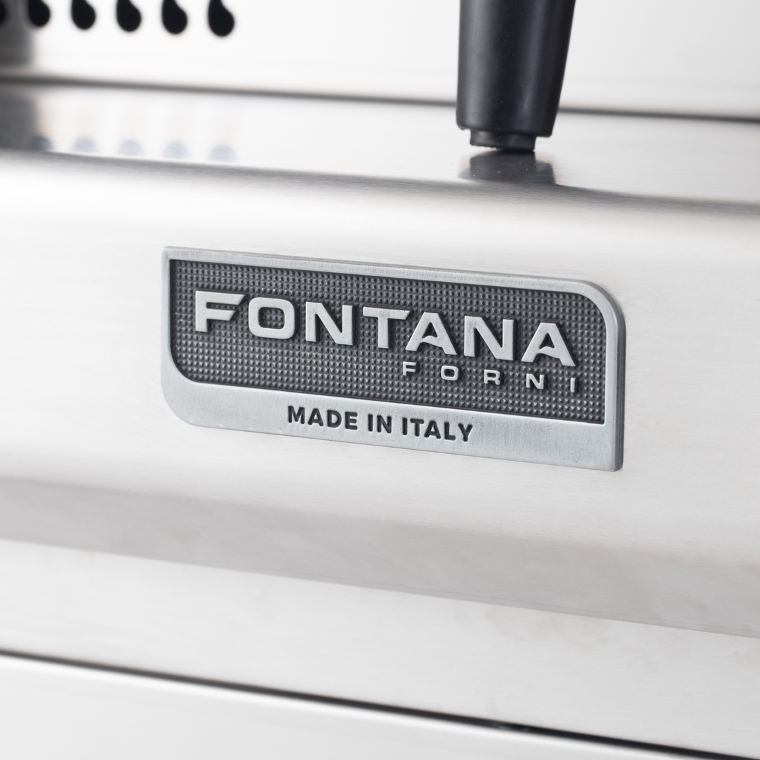 Mangiafuoco Hybrid (Gas & Wood) Pizza Oven